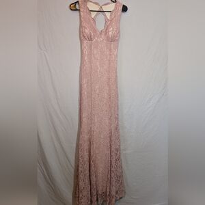 Elegant Pink Lace Evening Gown